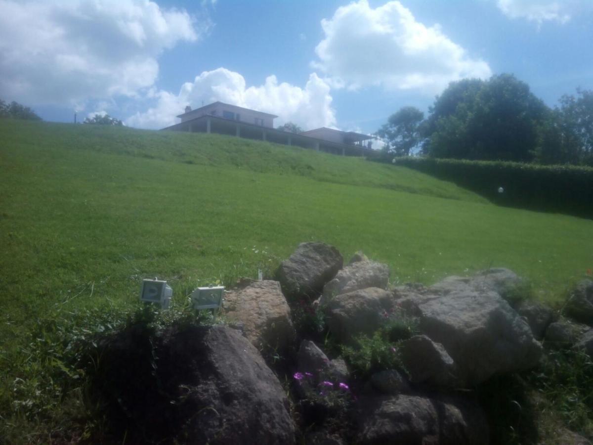 La Staccionata Bianca Bed & Breakfast วิแตร์โบ ภายนอก รูปภาพ