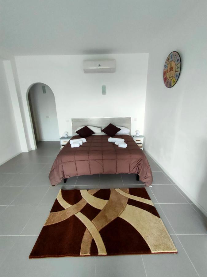 La Staccionata Bianca Bed & Breakfast วิแตร์โบ ภายนอก รูปภาพ
